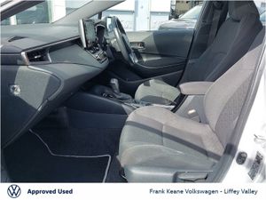 Toyota Corolla Luna Hybrid 1.8 Hatchback  rear Vi - Image 4