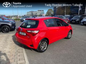 Toyota Yaris HYBRID 5DR LUNA 4DR AUTO - Image 2