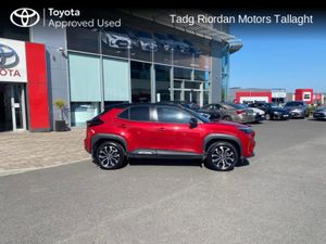 Toyota Yaris Cross CROSS LUNA SPORT - Image 3
