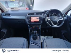 Volkswagen Tiguan 2.0 TDI 122HP Life Camera  Call - Image 2