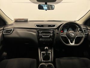LOVELY NISSAN QASHQAI 1.5DCI MANUAL 2018 - Image 4