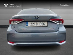 Toyota Corolla Hybrid Luna Sport - Image 4