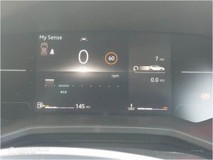 Renault Clio 1.6 E-tech Full Hybrid 145 Techno 5d - Image 4