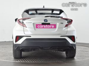 Toyota C-HR 1.8 Hybrid Auto - Image 4