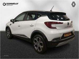 Renault Captur 1.3 TCE 140 SE Edition 5dr - Image 2