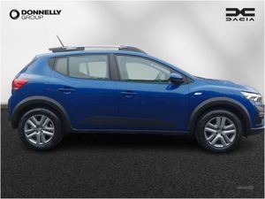 Dacia Sandero Stepway 1.0 TCe Comfort 5dr - Image 3