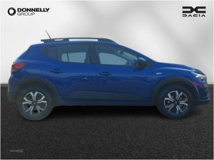 Dacia Sandero Stepway 1.0 TCe Journey 5dr - Image 3