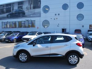 Renault Captur 2017 - Image 2