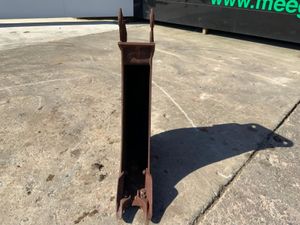 9"  DRAINAGE BUCKET.........50mm PINS......1467 - Image 2