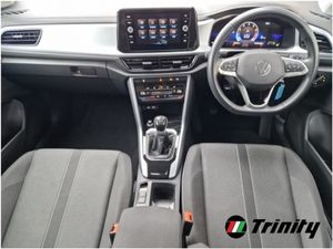 Volkswagen T-Roc Low KMS Life 1.0 TSI 110HP Trini - Image 2