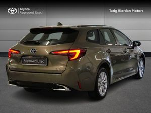 Toyota Corolla HYB Luna T/S - Image 2