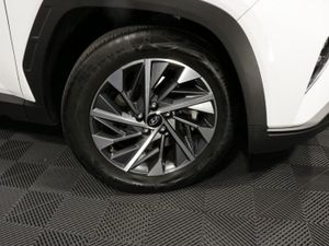Hyundai Tucson Executive 1.6l Diesel SUV - Image 3