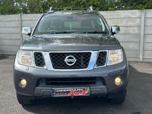 2014 Nissan Navara 2.5 DCI 190 Tekna Crewcab - Image 3