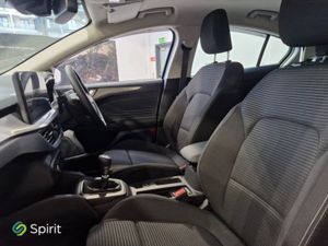 Ford Focus Titanium 1.0l Ecoboost 125PS Mhev  500 - Image 3