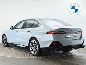 BMW 5 Series 530e M Sport Saloon - Image 2