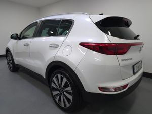 Kia Sportage ISG3 1.7 CDTI One Owner! - Image 2