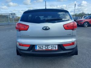 Kia Sportage EX 4DR - Image 2