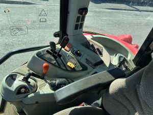 2010 Massey Ferguson 5455 - Image 4