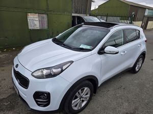 Kia Sportage 2016 EXS Panoramic roof - Image 3