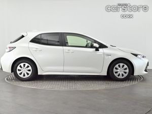 Toyota Corolla 1.8 Hybrid Auto - Image 2