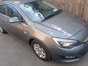 Opel Astra 2017 CDTI AUTOMATIC DIESEL - Image 2