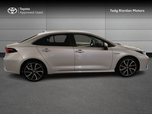 Toyota Corolla Hybrid SOL Saloon - Image 3