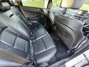 Hyundai Tucson 2020 4x4 2.0 diesel - Image 2