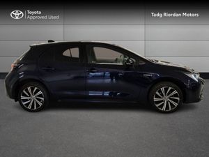 Toyota Corolla Hybrid Luna Sport HB 4DR - Image 3