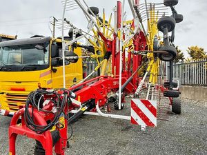 Pottinger Top 962 C Rake - €15,041+ VAT