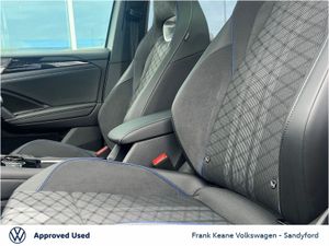 Volkswagen Tiguan  r-line   panoramic Sunroof  1. - Image 4