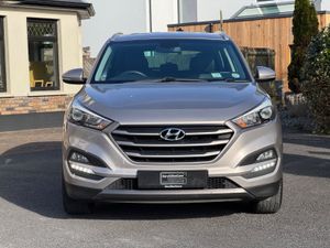 Immaculate 161 Hyundai Tucson Executive! - Image 2