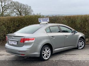 Toyota Avensis D-4d TR 4DR 2.0 Overmount - Image 3