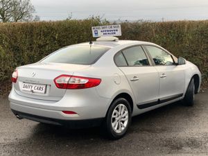 Renault Fluence Dynamique 1.5 DCI 95 2 4DR - Image 3