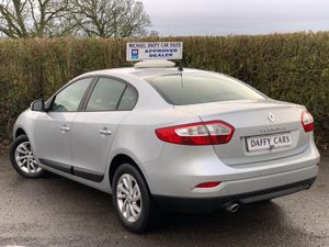 Renault Fluence Dynamique 1.5 DCI 95 2 4DR - Image 4
