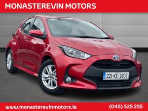 Toyota Yaris Hybrid Luna 4DR Auto - May Madness S - Image 3