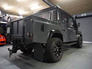 2011 Chelsea Land Rover Defender 110 N1 - Image 4