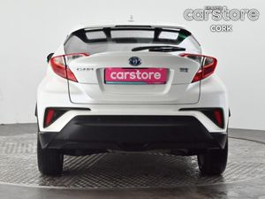 Toyota C-HR 1.8 Hybrid Auto - Image 4