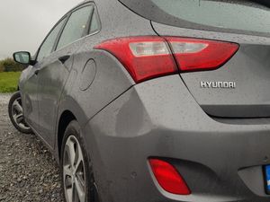 i30 2015 Amazing condition Fresh NCT Automatic 1.6 - Image 3