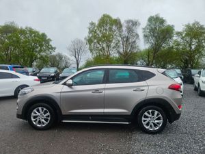 Hyundai Tucson Premium 5DR - Image 4