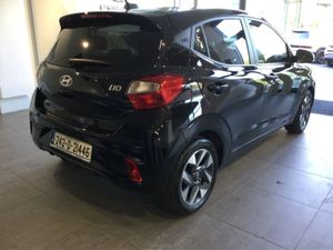 Hyundai i10 Deluxe Plus Automatic - Image 2