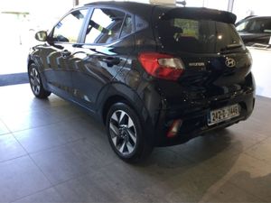 Hyundai i10 Deluxe Plus Automatic - Image 3