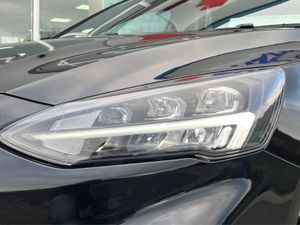 Ford Focus St-line X Tdci - Image 3