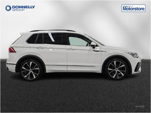 Volkswagen Tiguan 2.0 TDI 4motion R-line 5dr DSG - Image 3