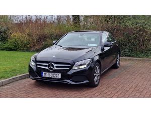 Mercedes-Benz C-Class Very Low Mileage Avantgarde - Image 3