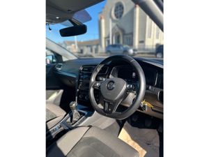 Volkswagen Golf Highline 1.4 TSI Manual 6speed FW - Image 4