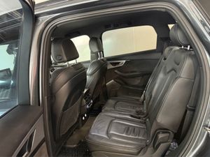 Audi Q7 3.0 TDI 218 Q TIP S Line 4DR A - Image 4