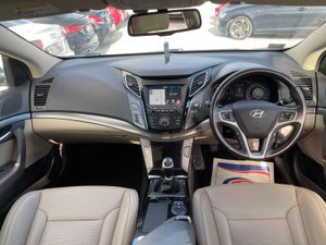 Hyundai i40 Executive - Image 3