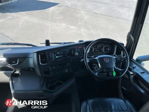 Scania R Series R450 6X2 Tractor Unit - Image 2