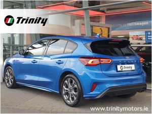 Ford Focus Best Value St-line 125 BHP Showroom Co - Image 3