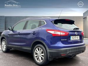 Nissan QASHQAI 1.2 SV - Image 2